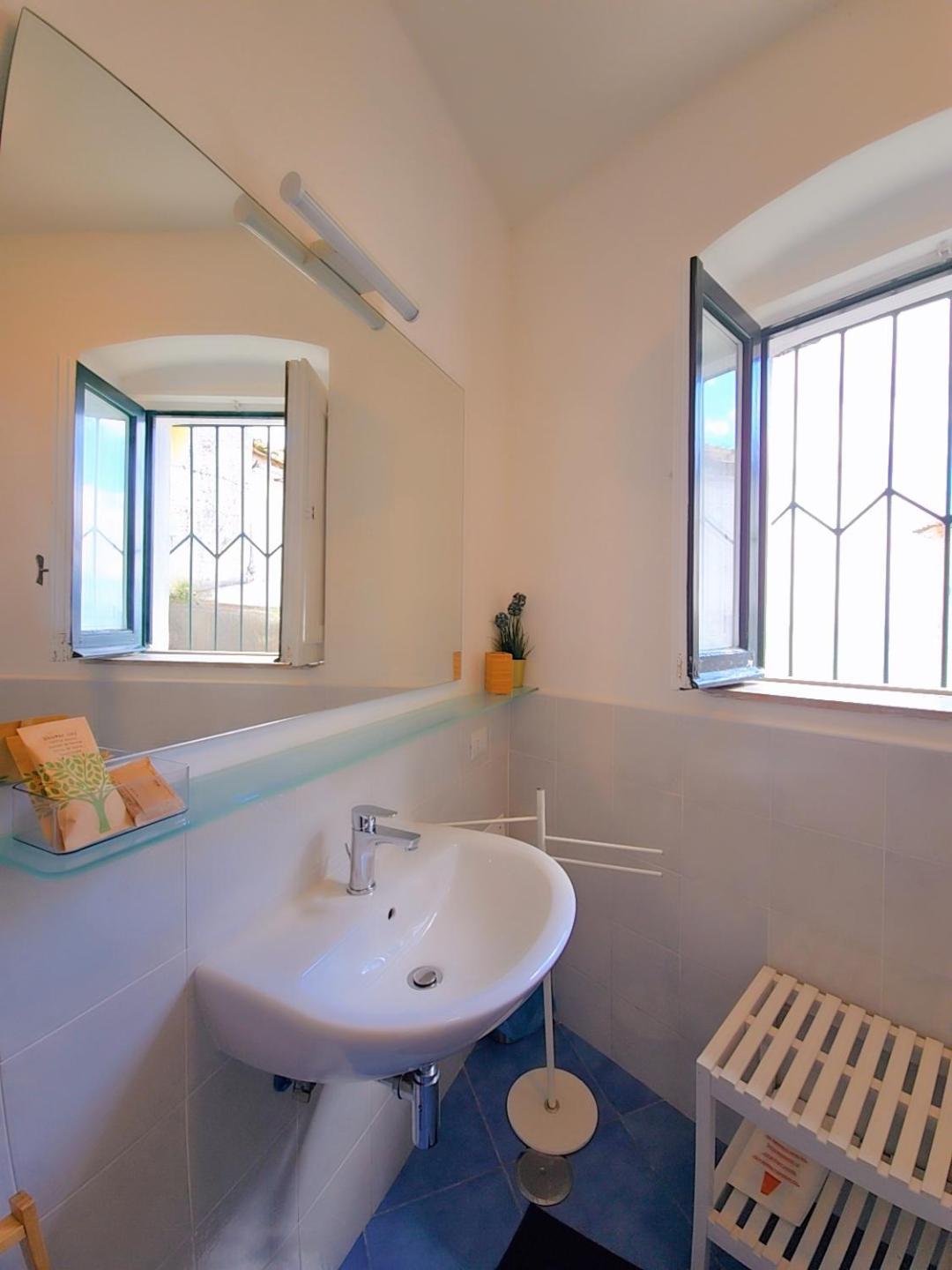 Raito Guest House - Amalfi Coast Vietri Kültér fotó